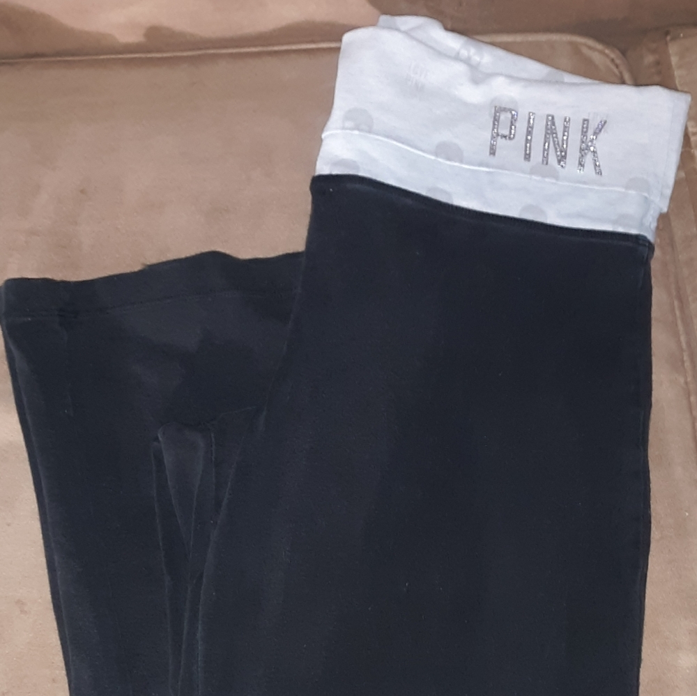 Pink brand yoga's